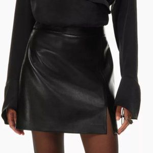Aritzia Wilfred Patio Mini Skirt